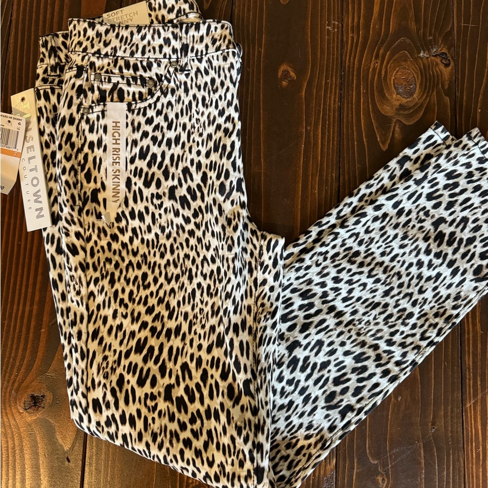 Tinsel Town skinny jeans leopard print size 7